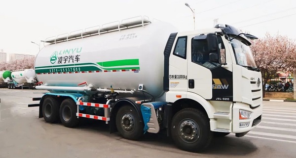 凌宇干混砂漿車的特點都有什么？