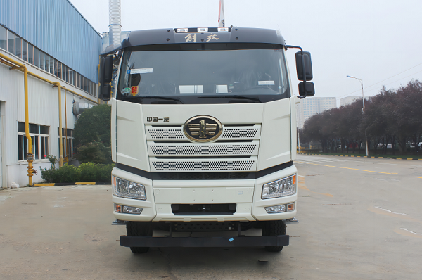 混動(dòng)攪拌車強(qiáng)勁優(yōu)勢詳解！攪拌車主新選擇！
